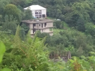 იყიდება კერძო სახლი მთების ხედით მახინჯაურში. საქართველო. ფოტო 2
