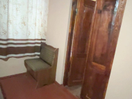 იყიდება კერძო სახლიმიწის ნაკვეთით შრომა, საქართველო. ფოტო 17