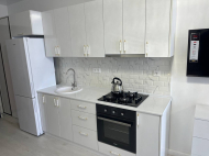 კომფორტული აპარტამენტები ზღვასთან საცხოვრებელ კომპლექსში ბათუმში. ფოტო 4