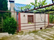 House for sale in a resort district of Mtskheta, Georgia. Photo 2