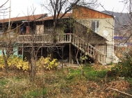 Купить частный дом с земельным участком в Мухрани, Грузия. Фото 1