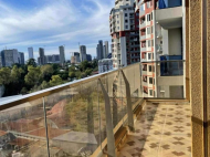 Renovated flat for sale in a quiet district of Batumi, Georgia. Photo 13