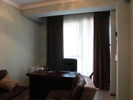 В центре Тбилиси продаётся квартира с евроремонтом Фото 6