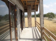 House for sale with a plot of land in the suburbs of Tbilisi, Bazaleti Lake. Photo 3