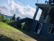 На зеленом мысе в Батуми продается двухэтажный дом, Аджария, Грузия. Фото 1