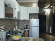 Возле Макдональдса продаётся квартира на первой линии в Батуми, Грузия. Фото 4