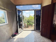 Three houses and a plot of land for sale in the vicinity of Kobuleti, Georgia. Photo 7