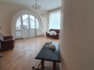 В старом Батуми продаётся два дома в одном дворе Фото 12