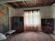 House for sale with a plot of land in the suburbs of Ozurgeti, Georgia. Photo 6