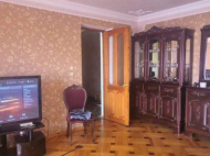 Renovated flat for sale in a quiet district of Batumi, Georgia. Photo 2