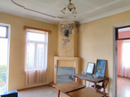 Продаётся двухэтажный частный дом в окрестностях Кобулети. Фото 7