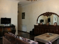 Renovated flat for sale in the centre of Batumi, Georgia. near the May 6 park. Photo 8
