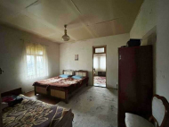 House for sale with a plot of land in Lanchkhuti, Georgia. Photo 12