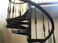 იყიდება კერძო სახლი მიწის ნაკვეთით ბათუმში, საქართველო. ფოტო 6