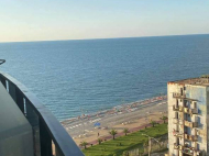 Renovated flat for sale  at the seaside Batumi, Georgia. The apartment has modern renovation and furniture. Photo 1