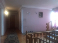 In Tbilisi, in a prestigious area, a three-storey private house for sale with a good repair with a private courtyard with a cellar and furniture is for sale. Photo 6