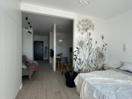 იყიდება გარემონტებული ბინა  ქალაქ ბათუმში ზღვასთან. საქართველო. ფოტო 6