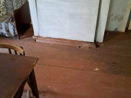 House for sale with a plot of land in the suburbs of Senaki, Georgia. Orchard. Walnut garden. Near the river. Photo 3