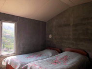 Купить частный дом с земельным участком в пригороде в Эрге, Грузия. Продается дом с земельным участком в красивом месте. У реки. Фото 7