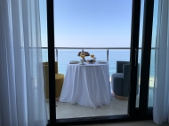 Рanorama Kvariati - новый французский апарт-отель у моря в Квариати. Апартаменты в апарт-отеле на первой линии моря в Квариати, Грузия. Фото интерьера 4