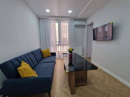 Renovated flat for sale in Batumi, Georgia. The apartment has modern renovation and furniture. Photo 3