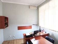 Office space for renting in the centre of Batumi. Office space for renting in Old Batumi, Georgia. Photo 23