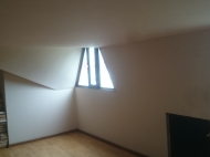 Flat ( Apartment ) to sale in Old Batumi near the park. The apartment has modern renovation, all necessary equipment and furniture. Photo 18