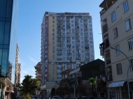 New building near the sea in the Old Batumi. 20-storey new residential building on Chavchavadze St., center of Batumi, Georgia. Photo 5