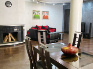 Renovated flat for sale in the centre of Batumi, Georgia. Profitably for business. Photo 4
