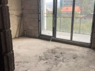 Apartment in Batumi for sale urgently. State - Black structure Photo 2