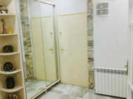 Renovated apartment for sale in Batumi, Adjara, Georgia. Photo 4