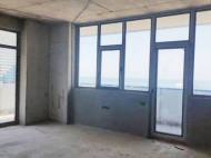 Flat to sale of the new high-rise residential complex at the seaside Batumi, Georgia. The apartment has modern renovation and furniture. Photo 3