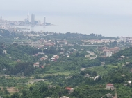 Участок с видом на горы в тихом районе в Ортабатуми, Батуми, Грузия. Фото 4