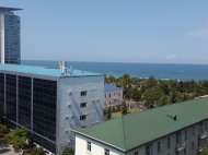 Flat to rent  of the new high-rise residential complex located at the seaside Batumi, Georgia. The apartment has modern renovation, all necessary equipment and furniture. Photo 11