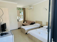 Продается отель на берегу моря в Квариати, Грузия. Фото 3