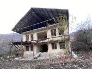 Дом с участком в Ананури, Грузия. Фото 2