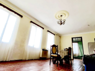 ვიყიდი კერძო სახლს საკურორტო რაიონში ქობულეთი, საქართველო. მდინარესთან. ფოტო 2