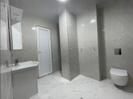 Renovated flat for sale in a quiet district of Batumi, Georgia. Photo 11