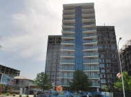 Apartments in the residential complex of hotel type near the sea in the center of Batumi. 14-storey luxury residential complex by the sea on Leha and Maria Kaczynski St., center of Batumi, Georgia. Photo 1