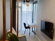 იყიდება ბინა ახლ ბულვარში ახალ აშენებულ სახლში. ბათუმი. ფოტო 4