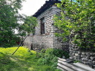 House for sale with a plot of land in the suburbs of Telavi, Georgia. Photo 1