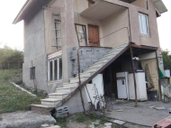 House for sale in a resort district of Zhinvali, Georgia. Photo 1