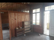 House for sale with a plot of land in Ozurgeti, Georgia. Orchard. Walnut garden. Natural spring. Photo 2