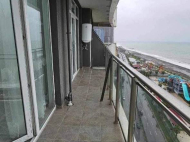 Apartment to sale of the new high-rise residential complex at the seaside Batumi, Georgia. The apartment has modern renovation, all necessary equipment and furniture. ORBI RESIDENCE Photo 11