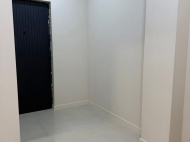 Renovated flat for sale in a quiet district of Tbilisi, Georgia. Photo 11