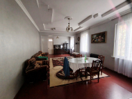 House for sale with a plot of land in the suburbs of Batumi, Akhalsheni. Photo 3