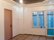 Renovated apartment for sale without furniture urgently Batumi Adjara Georgia Photo 2
