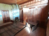 იყიდება კერძო სახლი თხილის ბაღით. სამტრედია. საქართველო. ფოტო 3