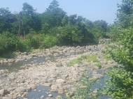 Участок у реки в Батуми. Купить земельный участок с видом на горы в Батуми, Грузия. Фото 2