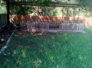 იყიდება ორი სახლი ერთ მიწაზე. ყიდვა კერძო სახლის მიწის ნაკვეთით სენაკში, საქართველო. გამოდგება კომერციული საქმიანობისათვის. ფოტო 6